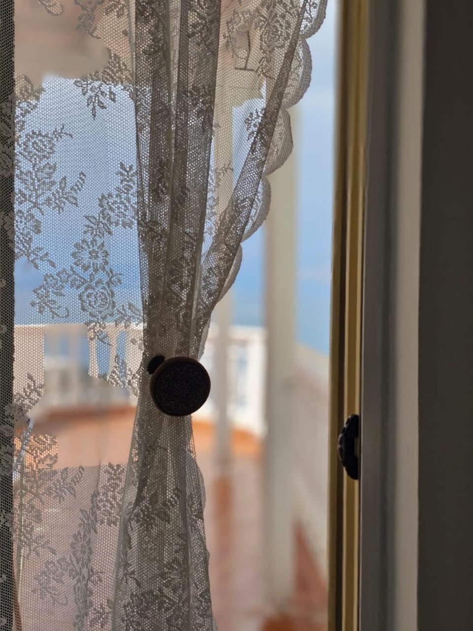 Ferienwohnung Seaside Jon Saranda Exterior foto